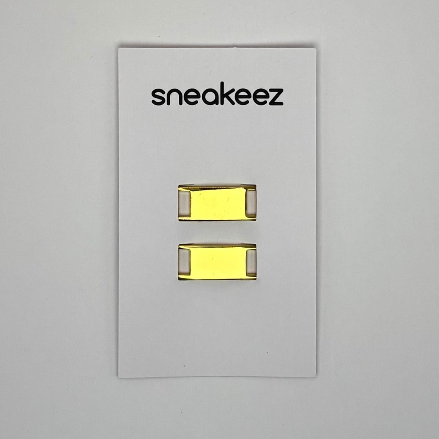 Goldene Sneaker Shoe Charms (2er - Set) - sneakeez
